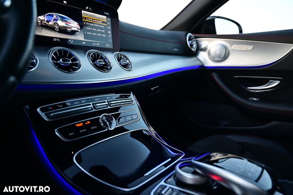 Mercedes-Benz E 53 AMG 4Matic Cabrio MHEV - 9