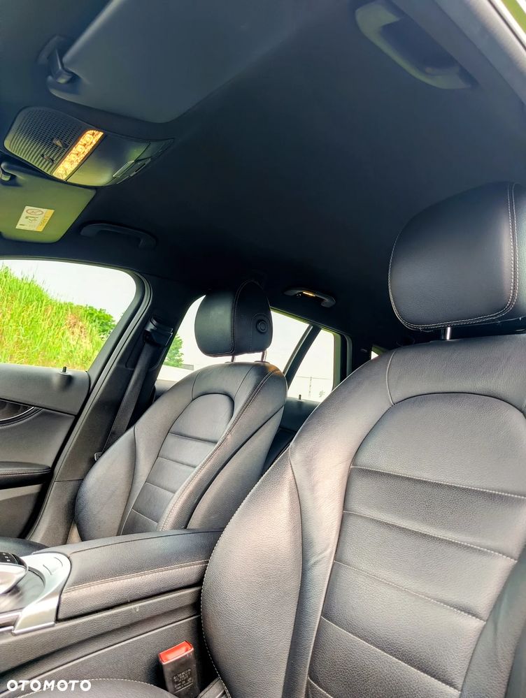 Mercedes-Benz Klasa C 350 e - 27
