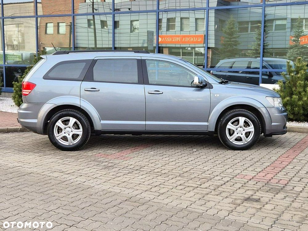 Dodge Journey - 12