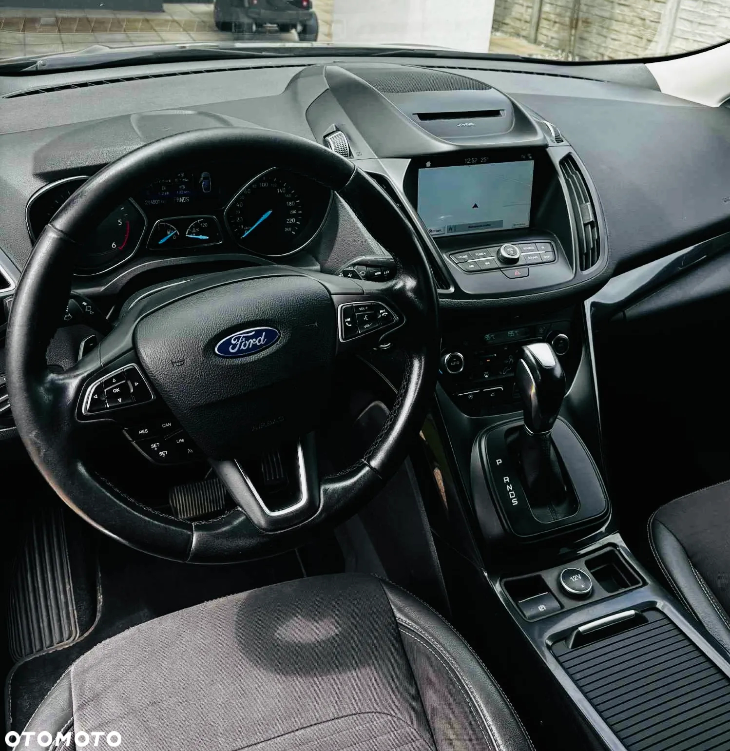 Ford Kuga 2.0 TDCi AWD Titanium - 8