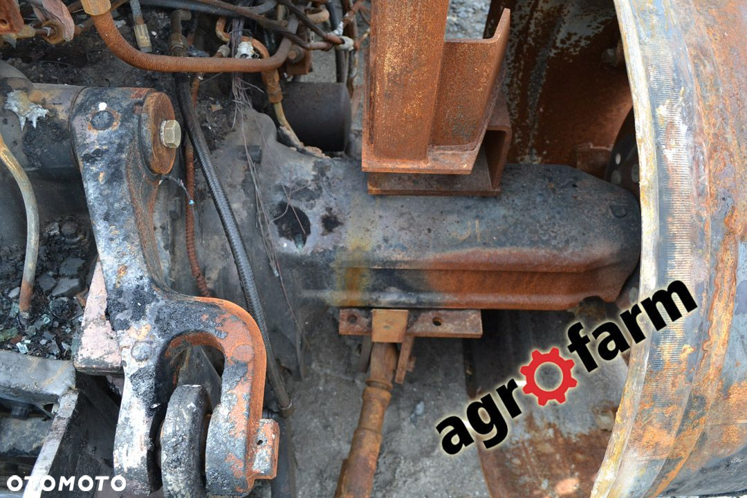 Renault Claas Ares części 547 567 skrzynia silnik most oś kabina zwolnica obudowa blok głowica wał - 5