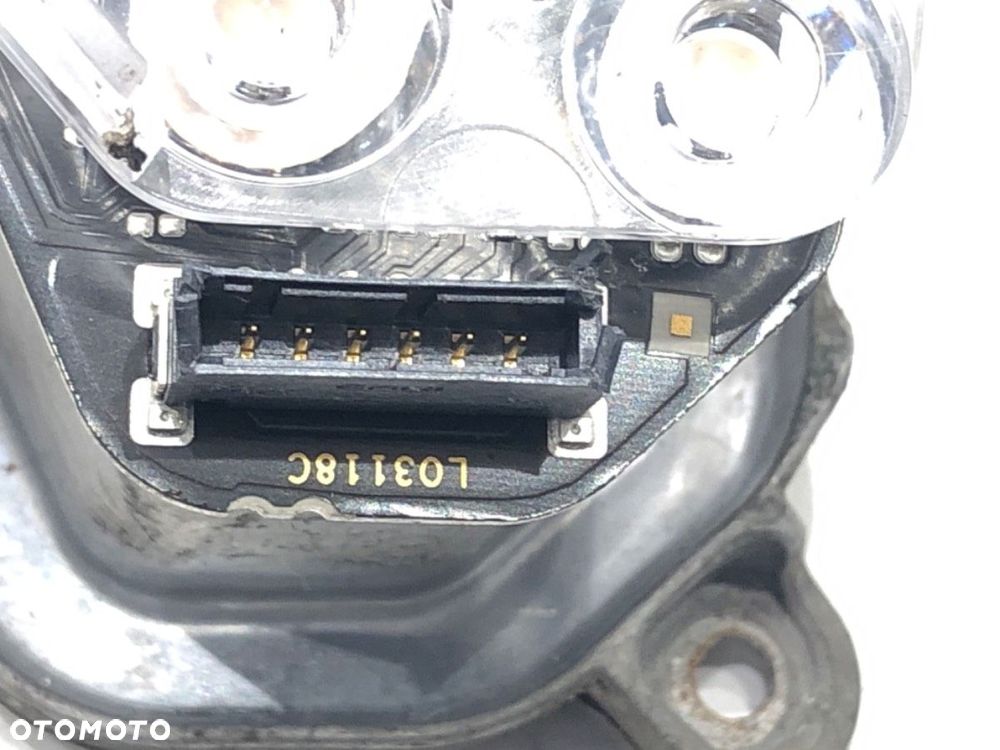 KIERUNKOWSKAZ LEWY PRZÓD LED  BMW 5 Touring (F11) 2009 - 2017 525 d xDrive 155 kW [211 KM] olej - 3