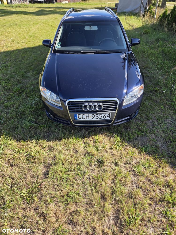 Audi A4 Avant - 4