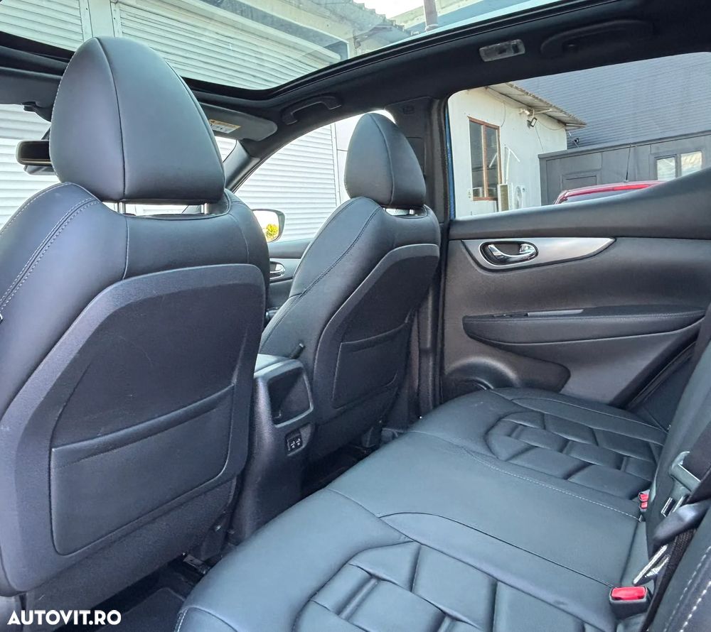 Nissan Qashqai 1.5 DCI DCT TEKNA+ - 24