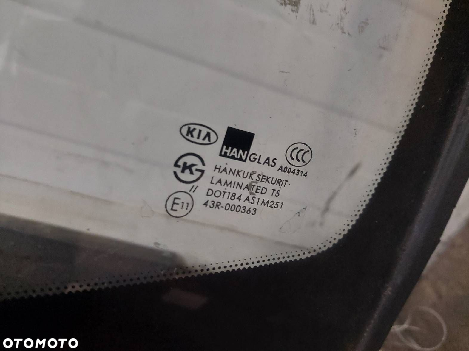 SZYBA CZOŁOWA PRZEDNIA PODGRZEWANA GRZANA KIA SORENTO I MAZOWSZE - 2
