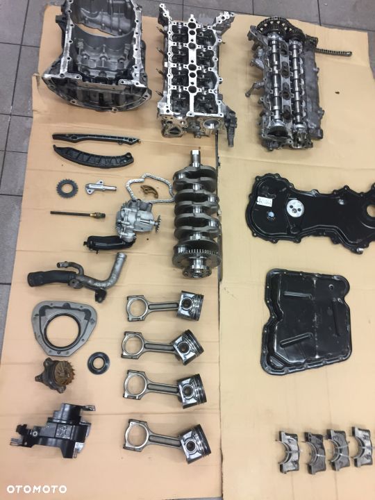 MASTER MOVANO 2,3 bi turbo M9T8702 podstawa misa - 1