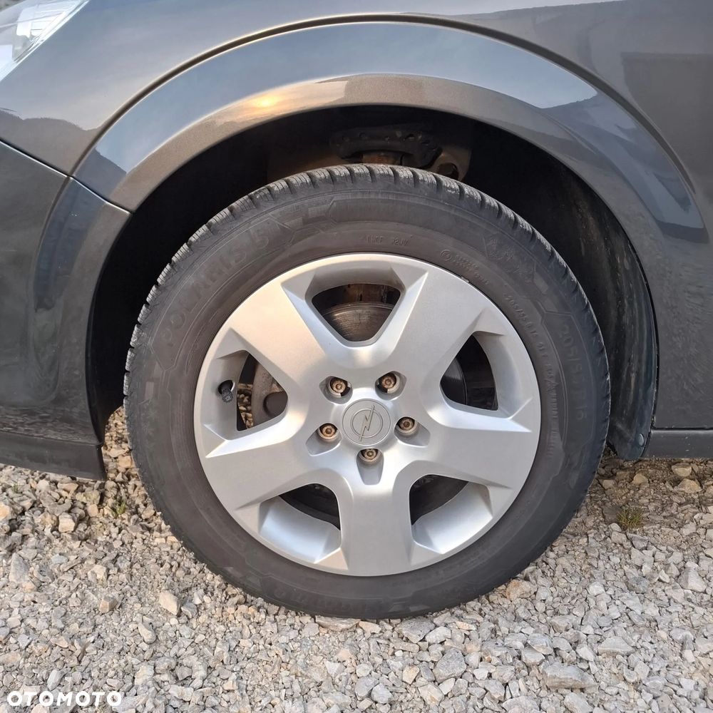 Opel Astra 1.6 Enjoy - 22