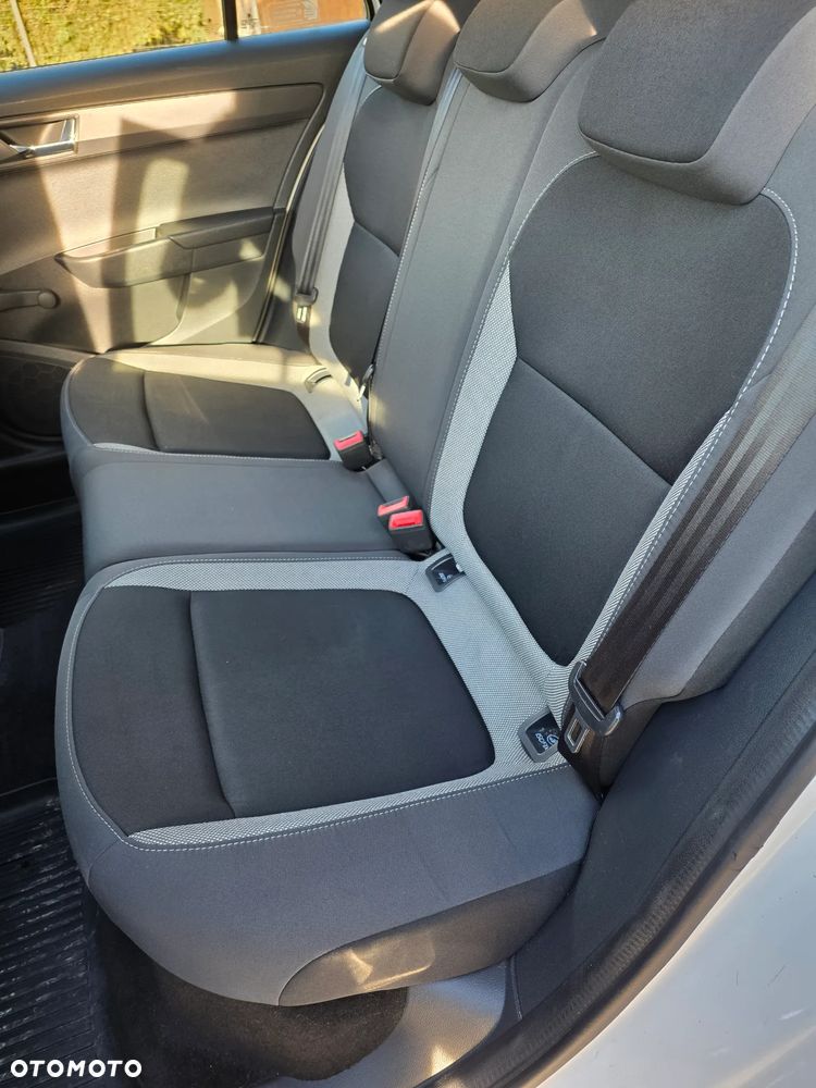 Skoda Fabia 1.0 TSI Ambition - 12