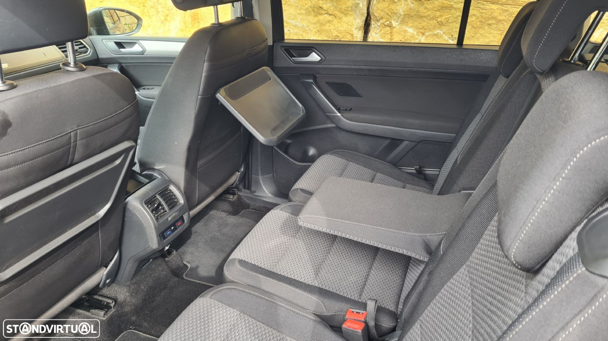 VW Touran 1.6 TDI Confortline DSG - 42