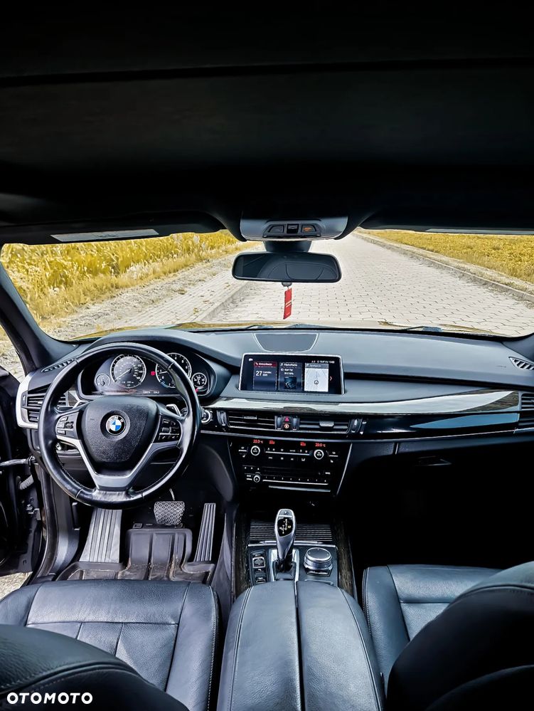 BMW X5 xDrive35i - 9