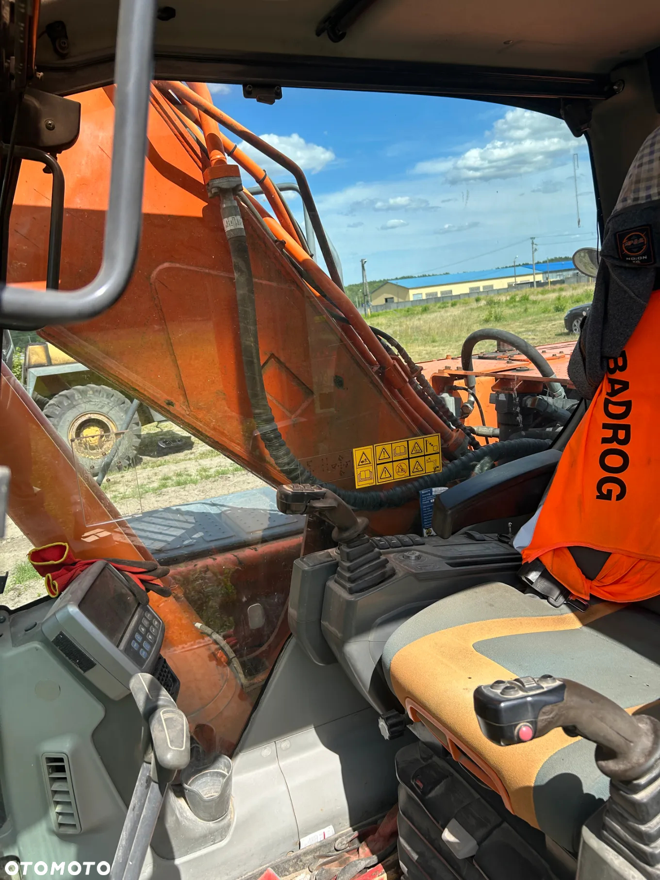 Doosan DX225LC - 16