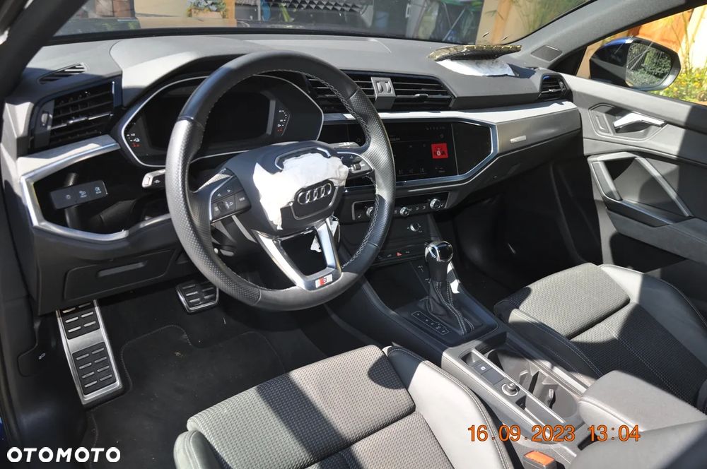 Audi Q3 ver-45-tfsi-e-s-line-s-tronic - 15