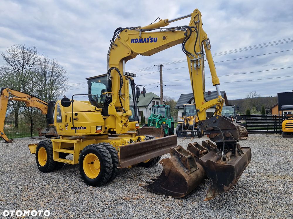 Komatsu PW118MR - 12