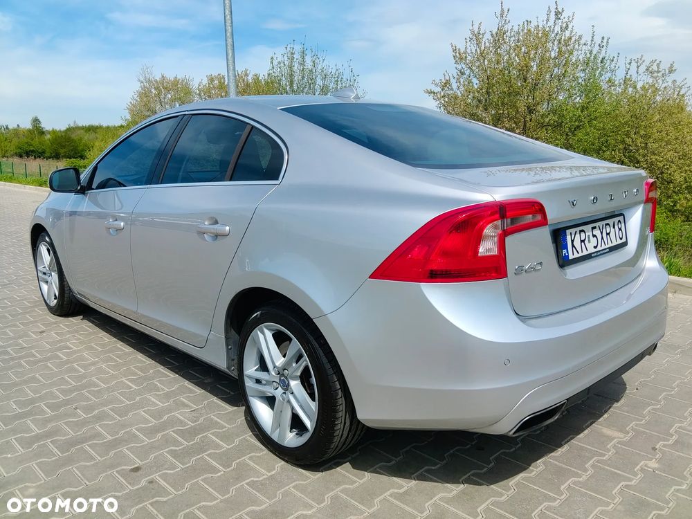 Volvo S60 T5 Geartronic Summum - 3