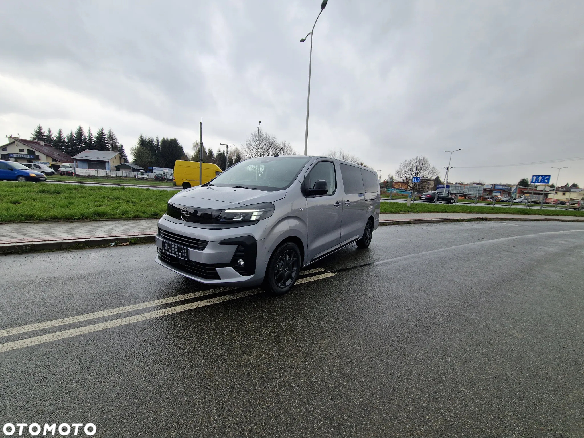 Opel Vivaro - 30