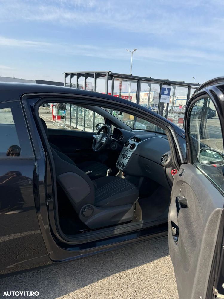 Opel Corsa 1.2i Easytronic Enjoy - 9