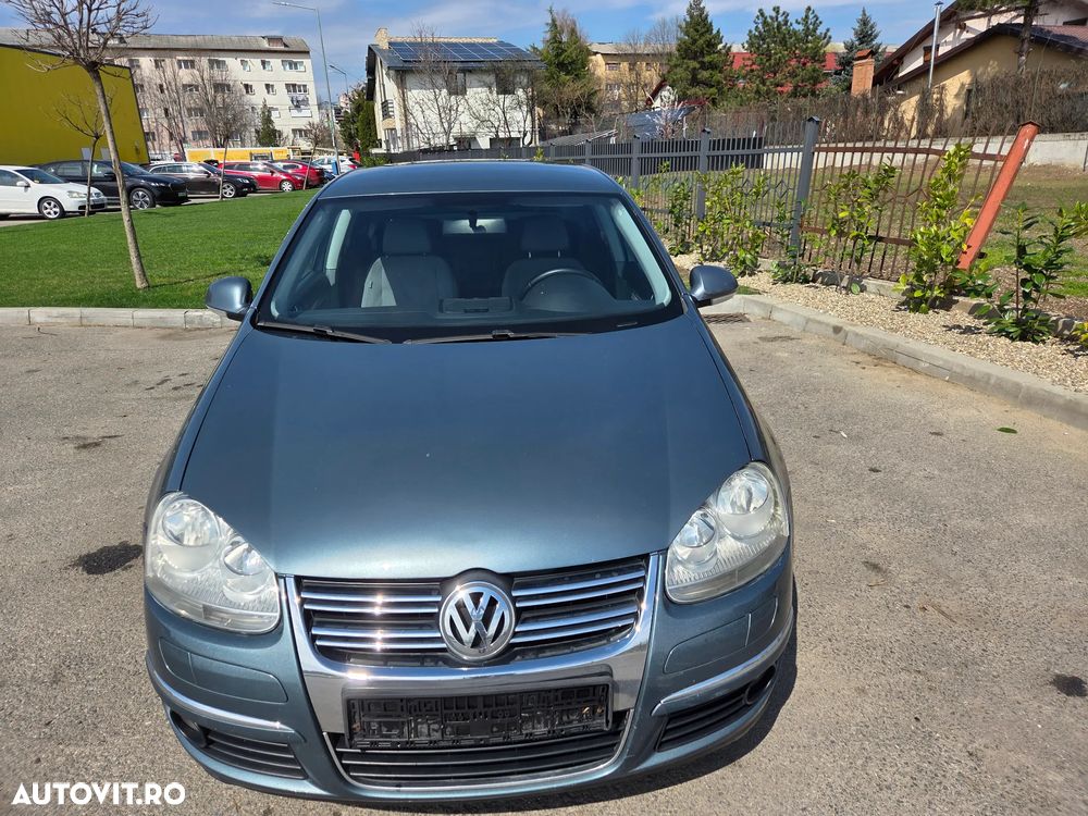 Volkswagen Jetta - 9