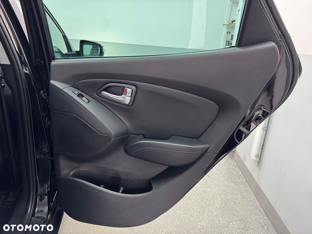 Hyundai ix35 1.7 CRDi 2WD blue Style - 26