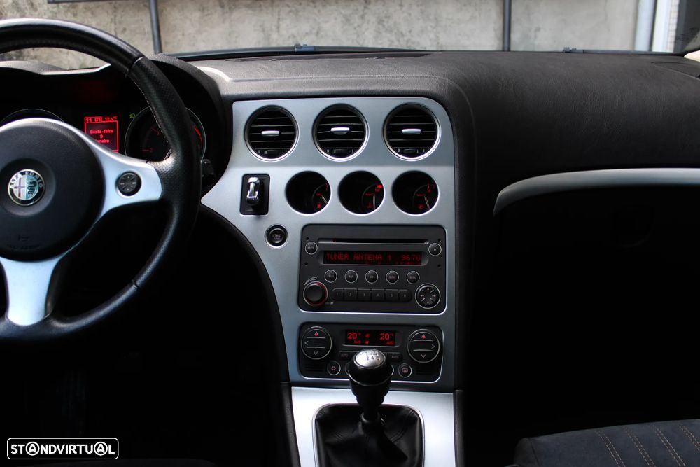 Alfa Romeo 159 1.9 JTDM 16V - 18