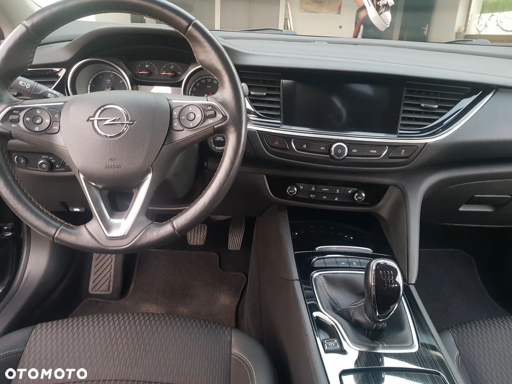 Opel Insignia 2.0 CDTI Innovation S&S - 26