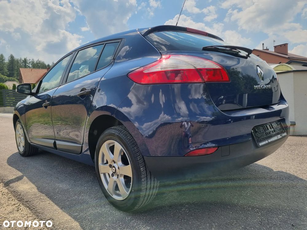 Renault Megane 1.6 16V Authentique - 8