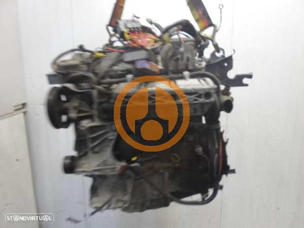Motor K4M744 RENAULT CLIO II