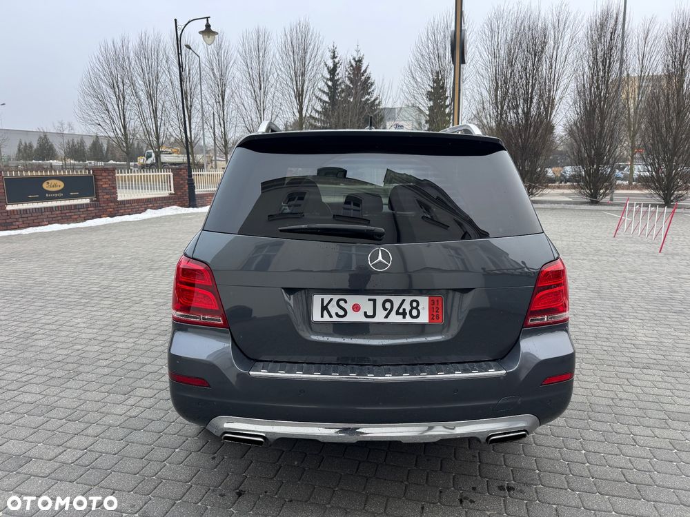 Mercedes-Benz GLK 220 CDI (BlueEFFICIENCY) - 10