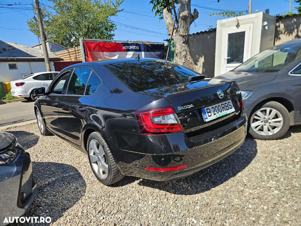 Skoda Octavia 2.0 TSI DSG 4X4 Style - 4