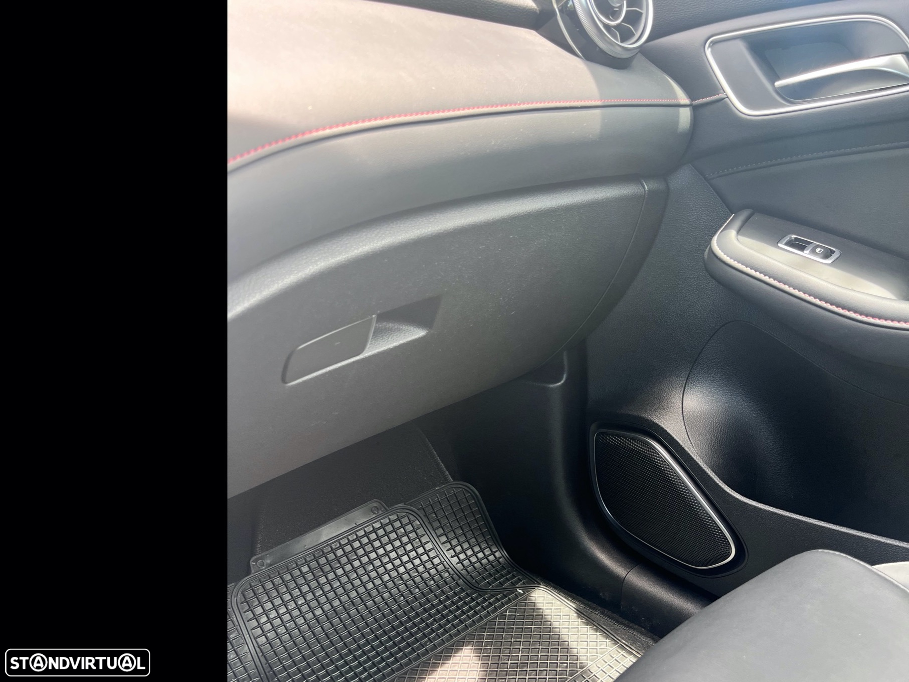 MG EHS PHEV Comfort - 16