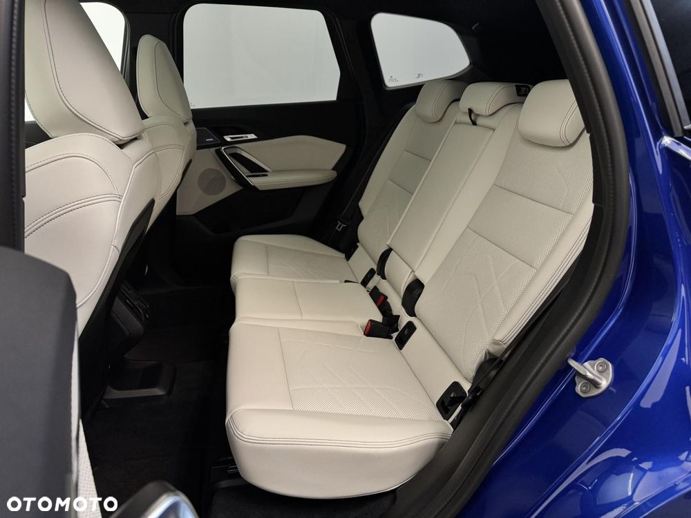 BMW X1 - 23