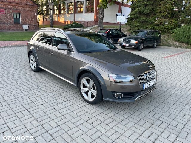 Audi A4 Allroad 2.0 TFSI Quattro S tronic - 1