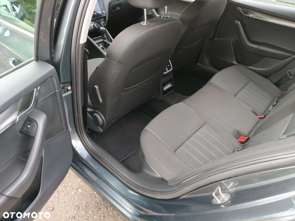 Skoda Octavia - 7