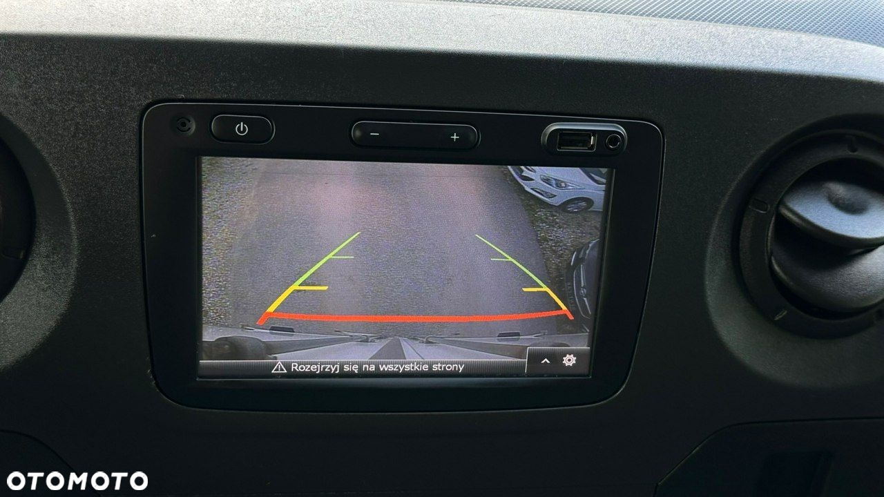 Renault Master - 25