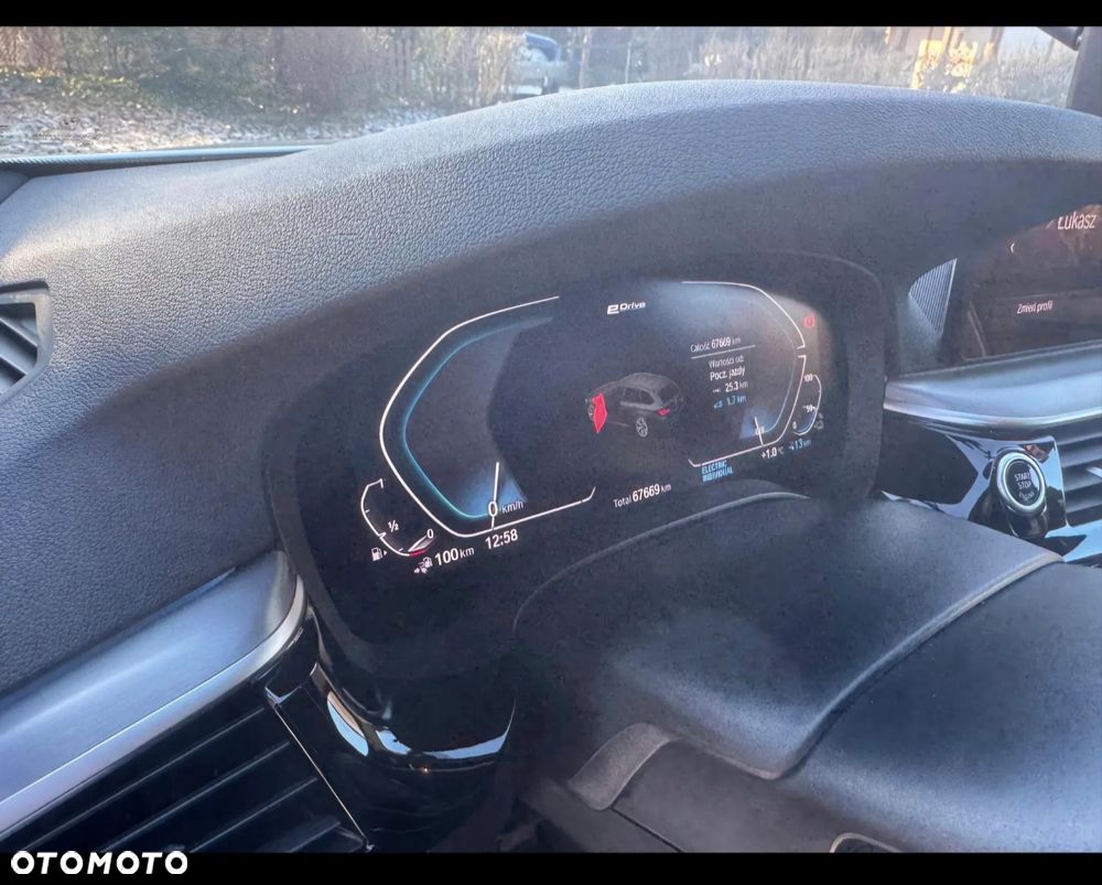 BMW Seria 5 530e xDrive Luxury Line sport - 8