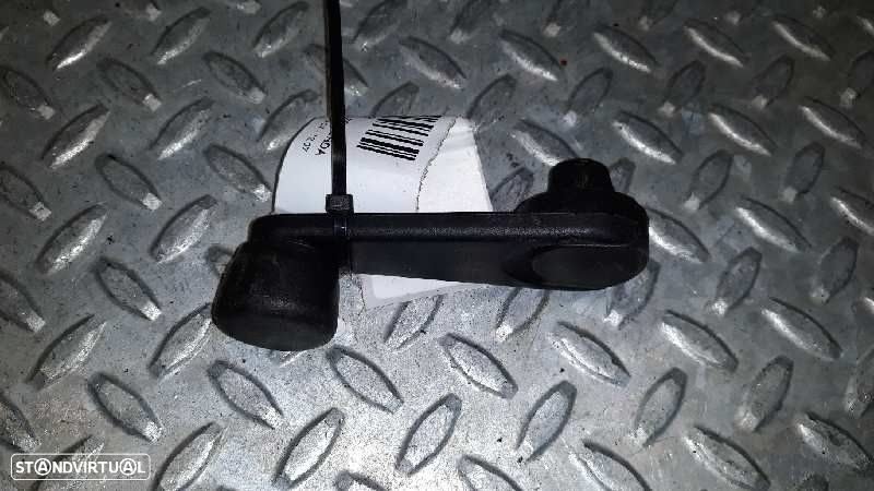 MANÍPULO DO ELEVADOR DE VIDROS TRASEIRO ESQUERDO BMW 1 118 D 122CV 1995CC - 1