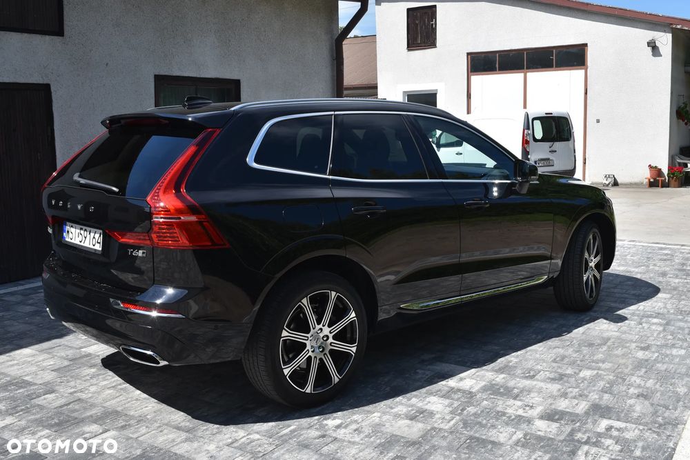Volvo XC 40 T5 AWD Geartronic Momentum Pro - 8