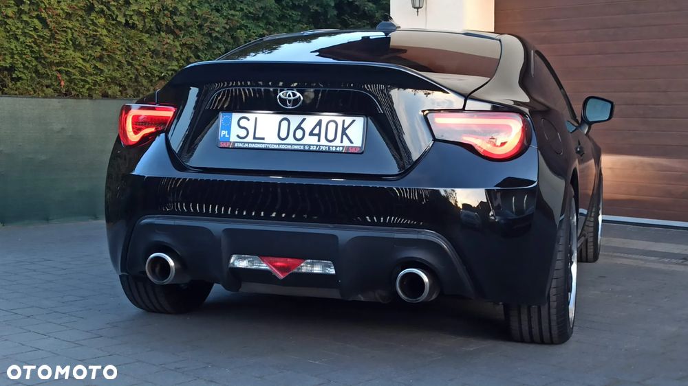 Toyota GT86 2.0 Prestige - 4