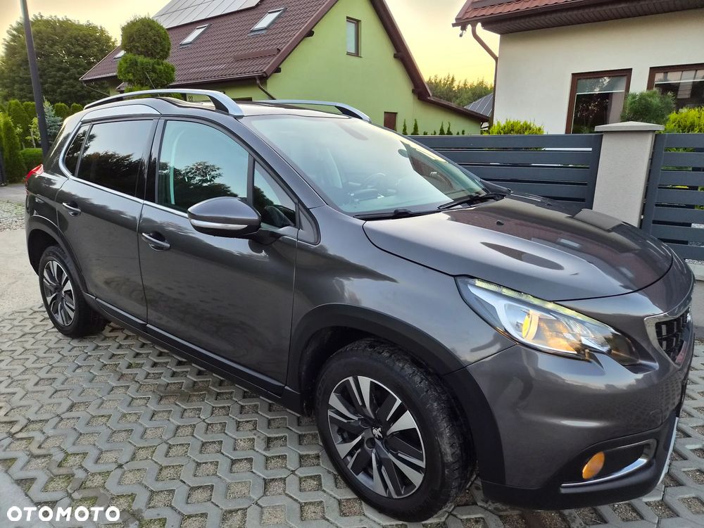 Peugeot 2008 BlueHDi 100 STOP & START Allure - 13