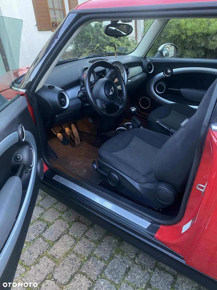 MINI ONE Standard - 6