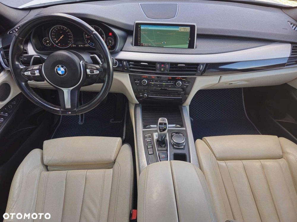 BMW X5 xDrive25d - 10