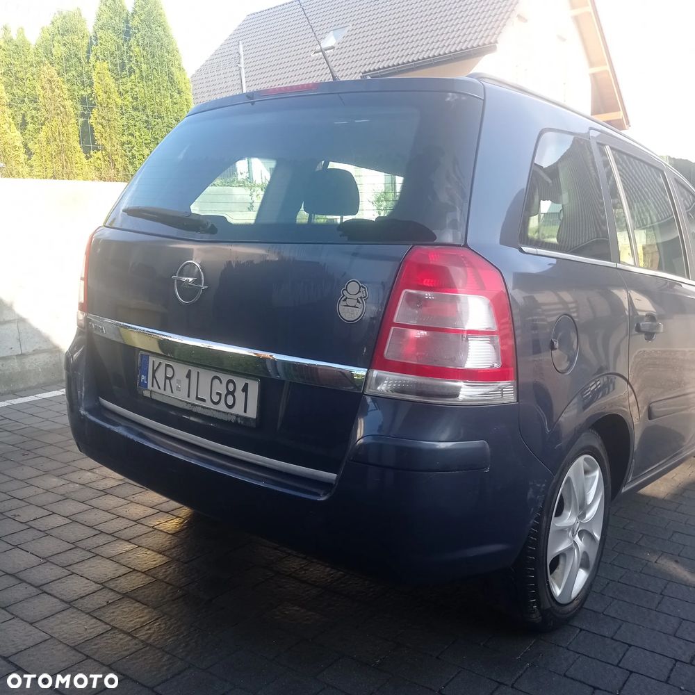 Opel Zafira 1.8 Enjoy - 4