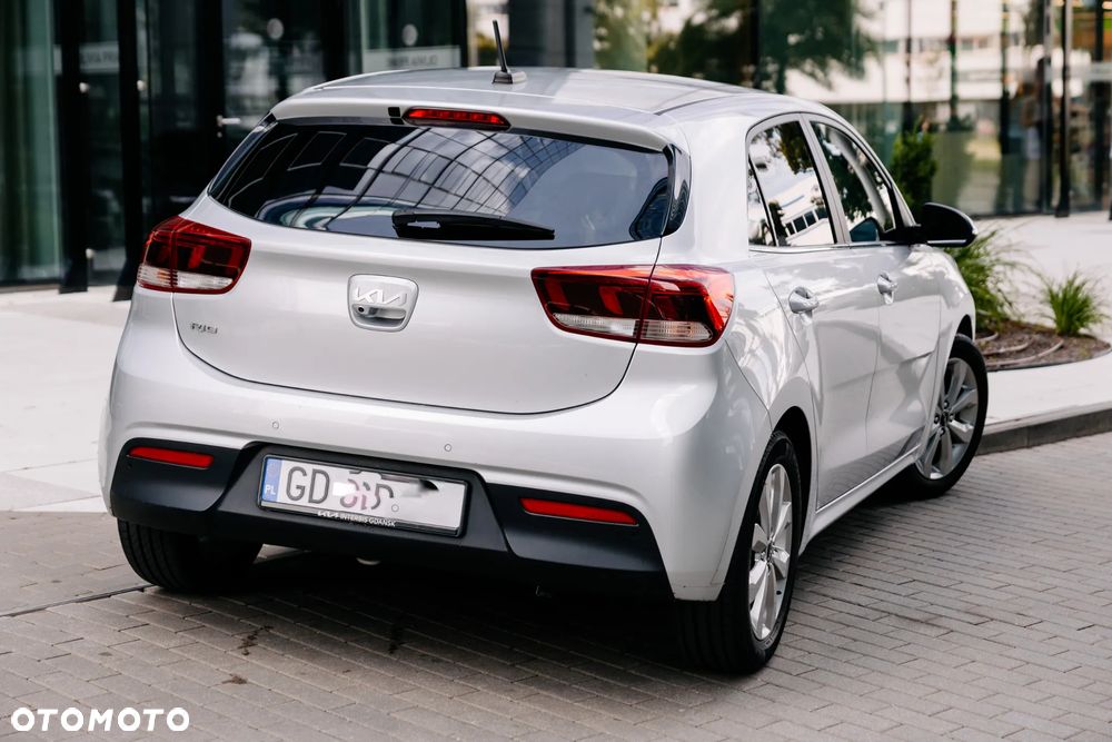 Kia Rio 1.2 L Business Line - 17