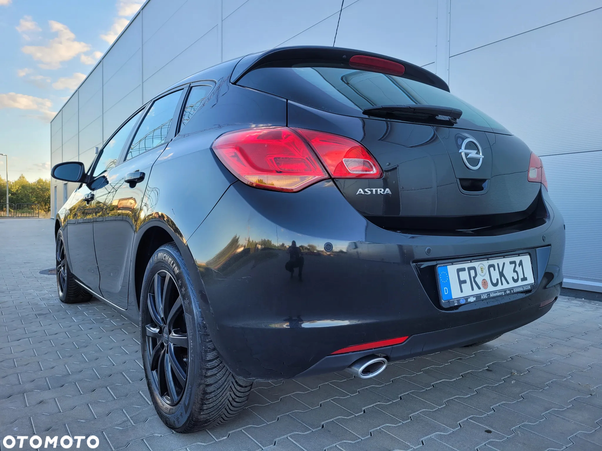 Opel Astra 1.4 Turbo Edition - 9