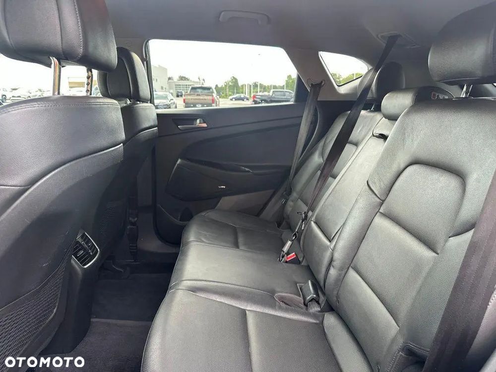 Hyundai Tucson 1.6 Turbo 4WD DCT Premium - 12