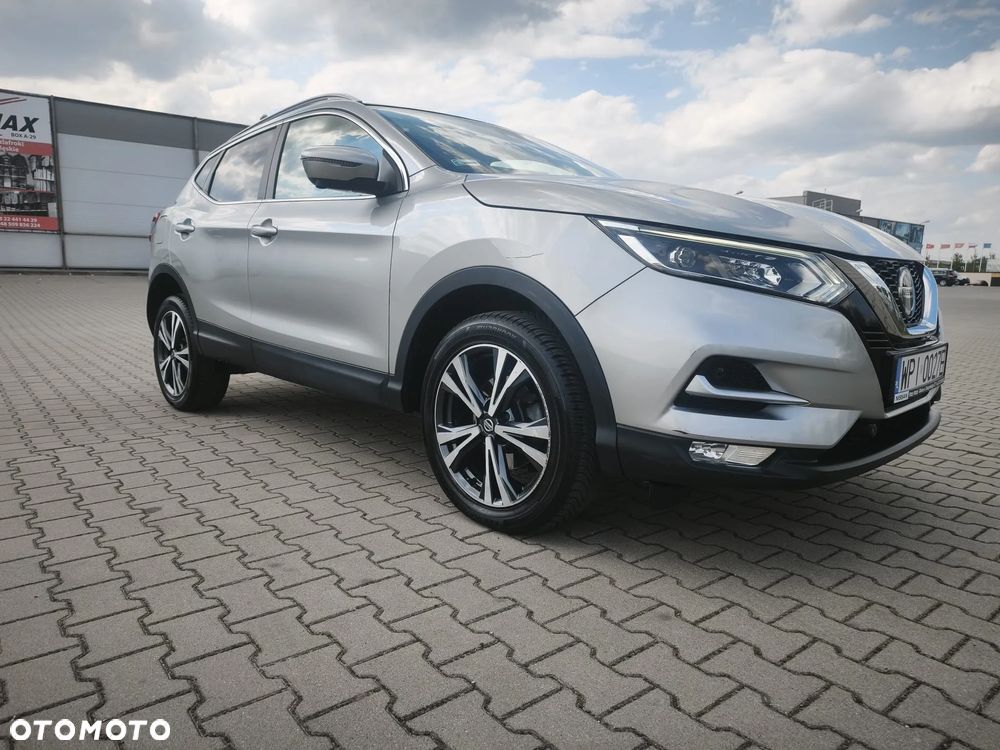 Nissan Qashqai 1.3 DIG-T N-Connecta - 2