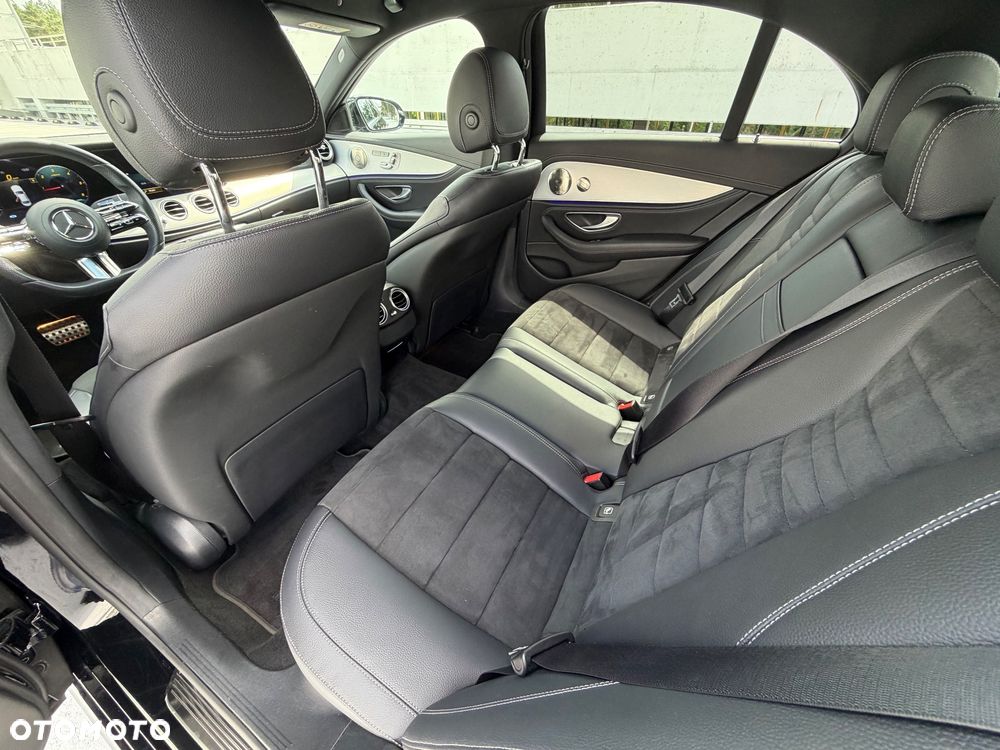 Mercedes-Benz Klasa E 220 d 4-Matic AMG - 10