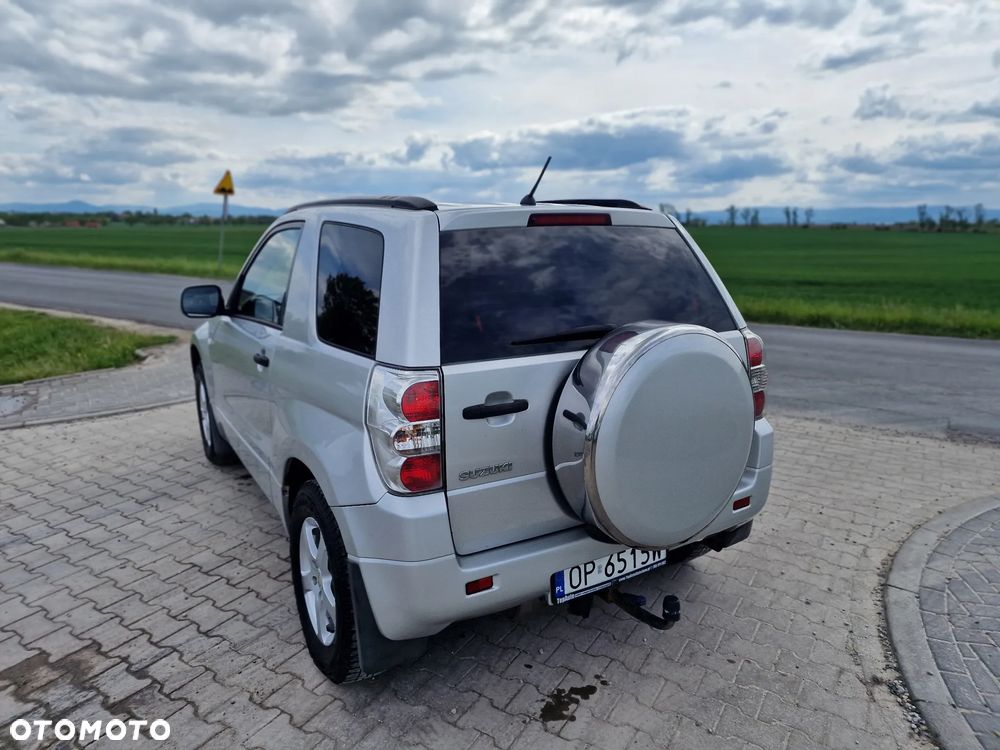 Suzuki Grand Vitara 1.6 - 13