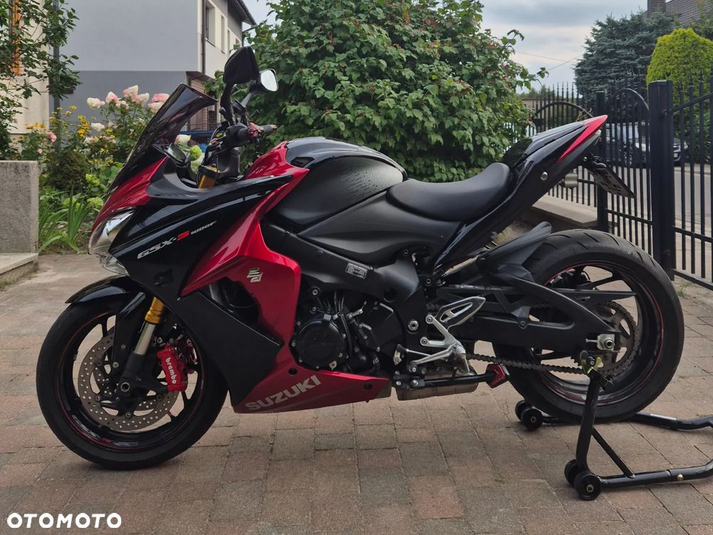 Suzuki GSX 1000 - 5