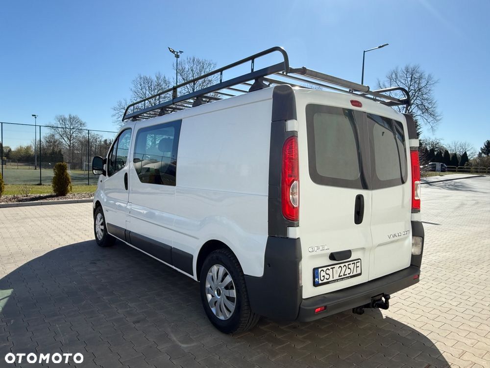 Opel Vivaro - 4