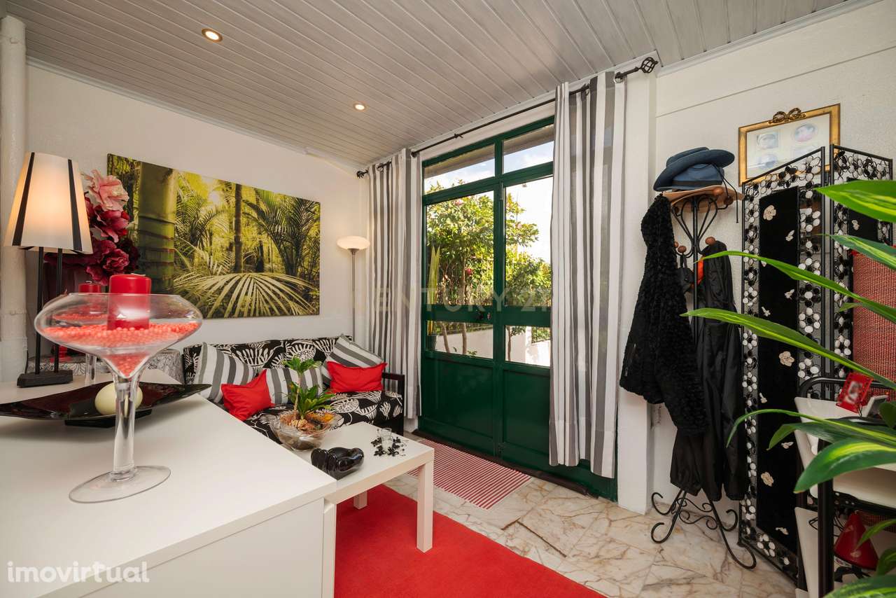 Moradia T4+1 para venda em Queijas. - Grande imagem: 3/31